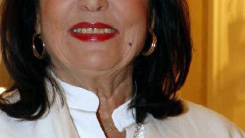 VIDEO! Nana Mouskouri, o artista de milioane