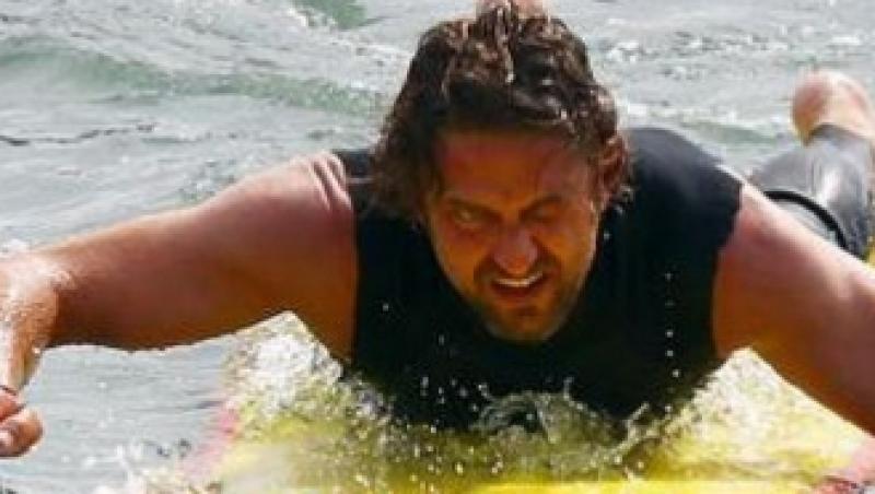 Actorul Gerard Butler, salvat de la inec dupa un accident de surfing in timpul unor filmari