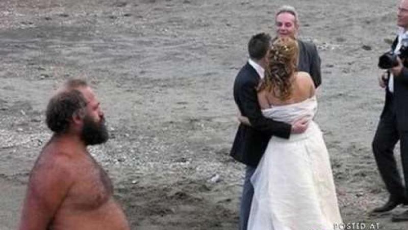 FOTO! Top 10 fotografii de nunta ruinate de un detaliu