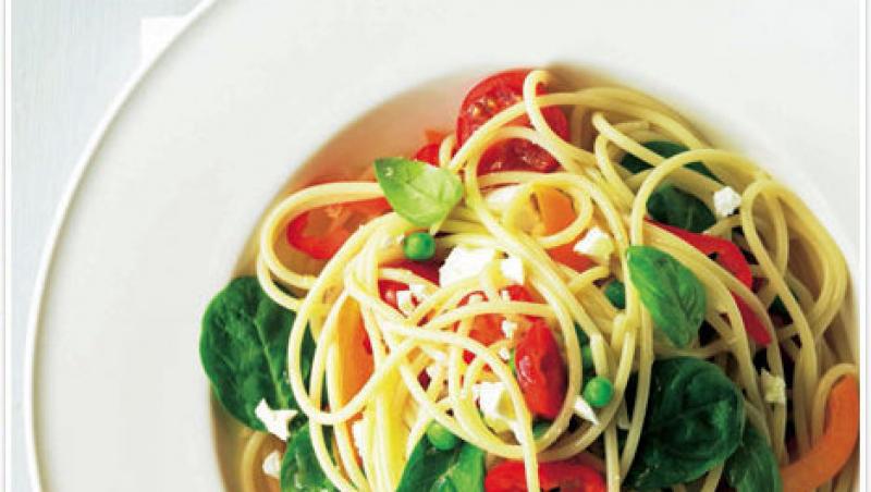 Reteta de post a zilei: Spaghete cu legume si ulei de nuci