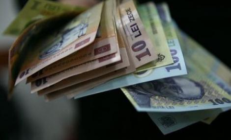 Cursul valutar a coborat sub pragul de 4.3 lei/€
