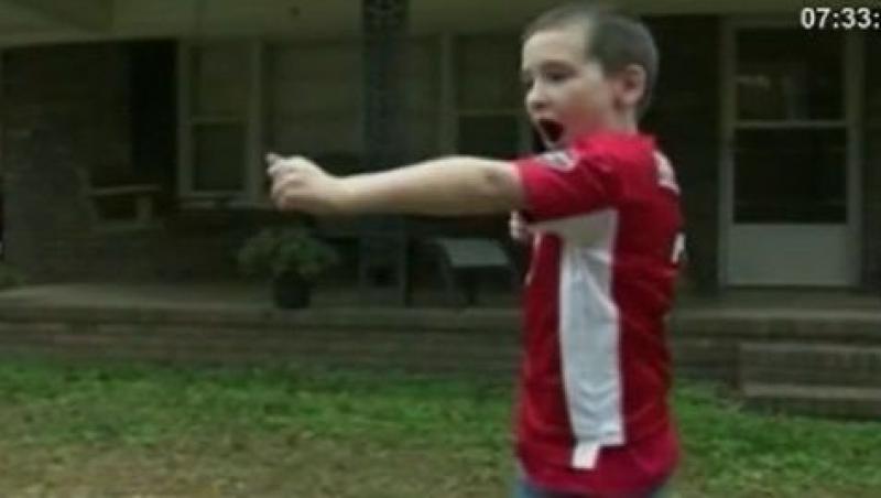 VIDEO! SUA: Un copil a devenit binefacator la 7 ani
