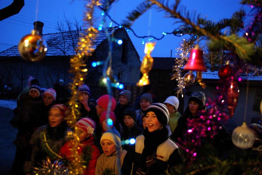 In Maramures, Craciunul tine pana de Boboteaza
