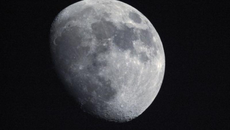 Se cauta voluntari pentru descoperirea extraterestrilor de pe Luna