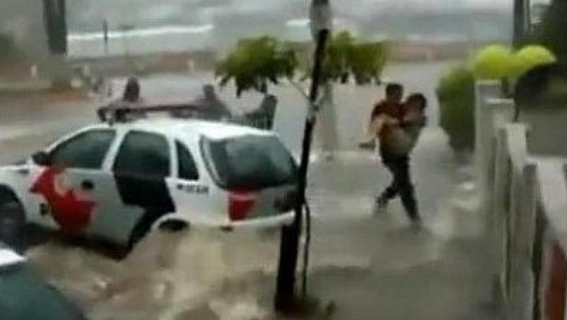 VIDEO! Ploaie “ucigasa” in Brazilia