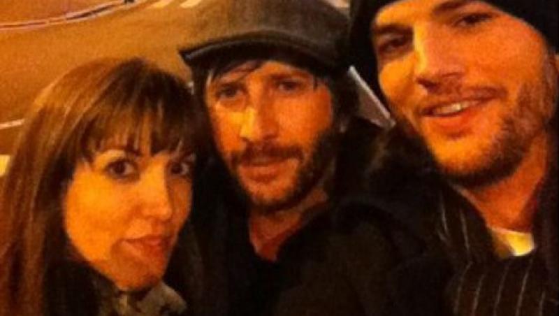 FOTO! Noua cucerire a lui Ashton Kutcher seamana cu Demi Moore