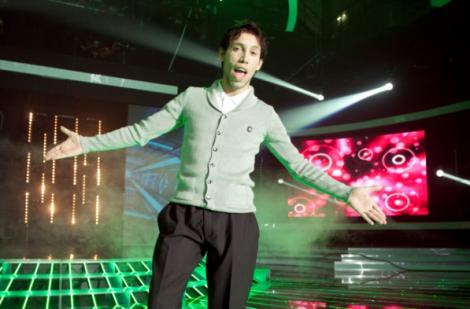 VIDEO! Iulian Vasile, rocker adevarat pe scena X Factor!