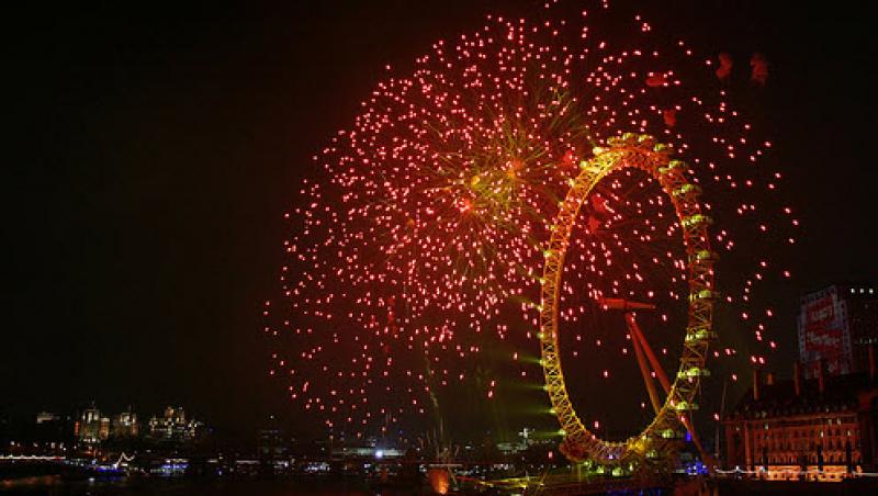 Cele mai impresionante imagini cu artificii