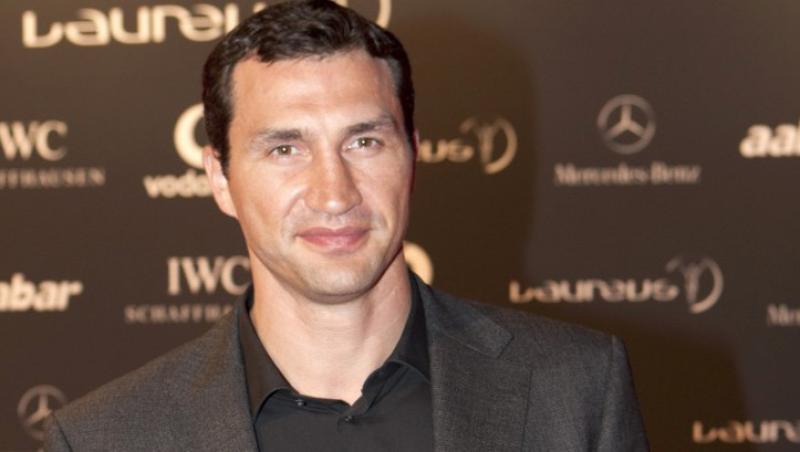 Vladimir Klitschko - Jean-Marc Mormeck, amanat pentru martie 2012