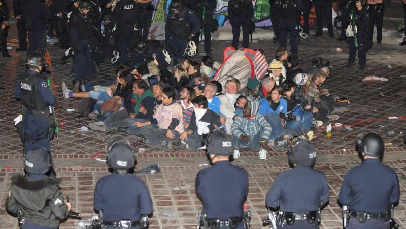Washington: Zeci de arestari, la Occupy Wall Street