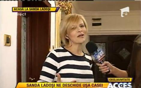 VIDEO! Sanda Ladosi vorbeste la telefon cu Mos Nicolae