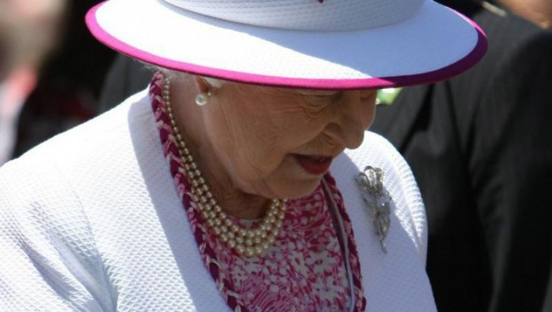 VIDEO! Criza ingheata salariul Reginei Elisabeta pentru urmatorii 6 ani