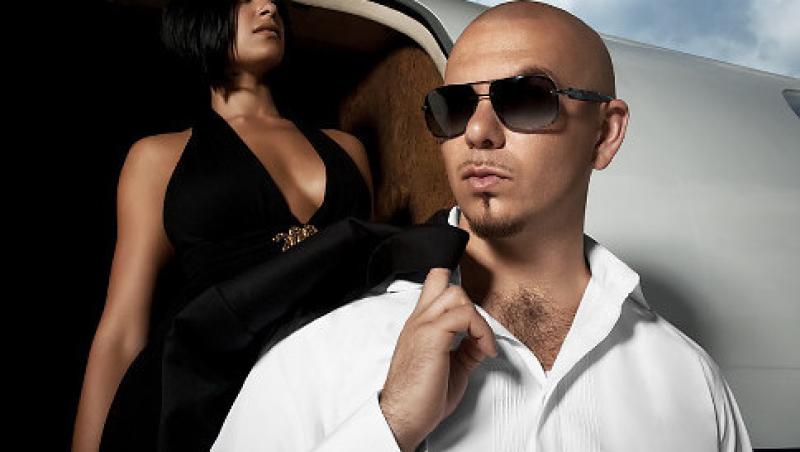 VIDEO! Pitbull se lauda ca doua surori romance i-au propus sex!