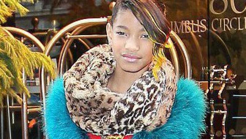 FOTO! Willow Smith are un stil vestimentar iesit din comun