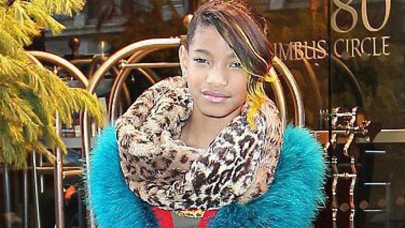 FOTO! Willow Smith are un stil vestimentar iesit din comun