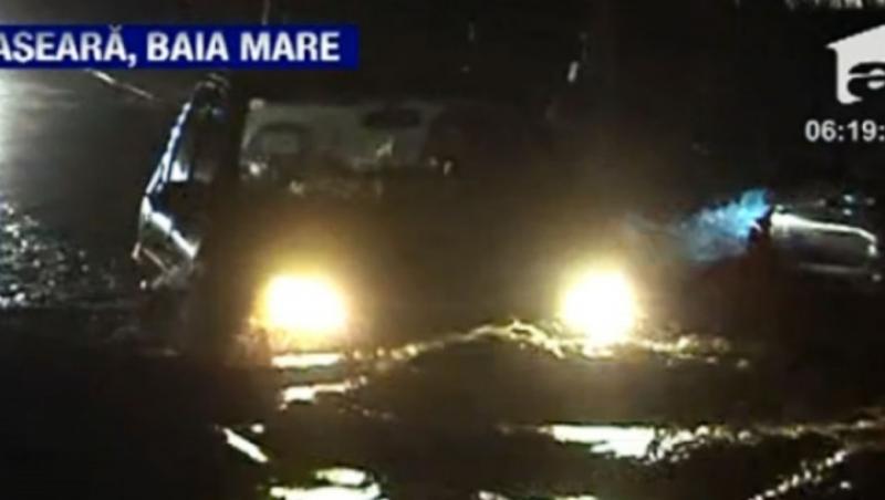 VIDEO! Inundatii in Maramures - mai multe drumuri nationale, blocate ‎