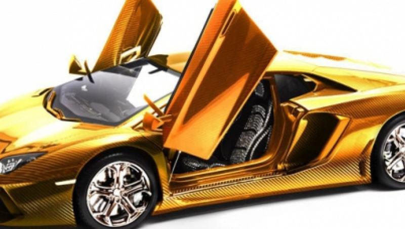 Noua macheta Lamborghini Aventador este facuta din aur