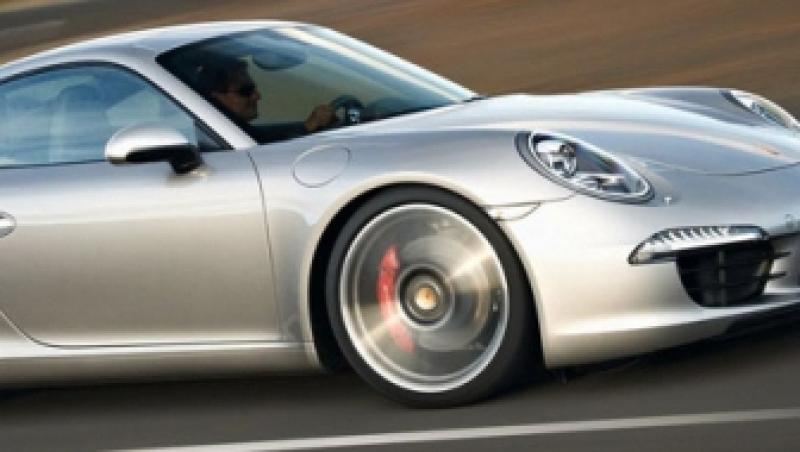 FOTO! Porsche 911, aratat din culise