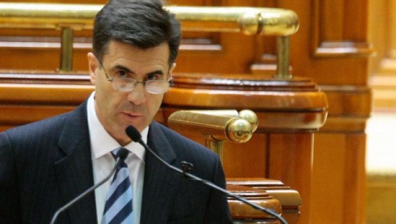 BNR: Romania ar putea apela la banii de la FMI, in 2012