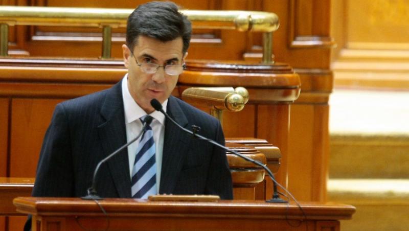 BNR: Romania ar putea apela la banii de la FMI, in 2012