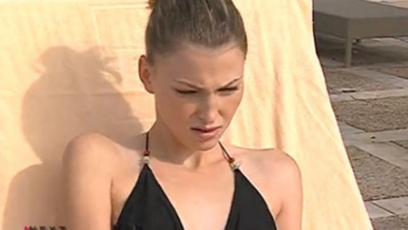 VIDEO! Next Top Model: scandal in costum de baie!