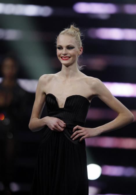 Castigatoarea Elite Model Look, Julia Schneider, are o silueta "scheletica"
