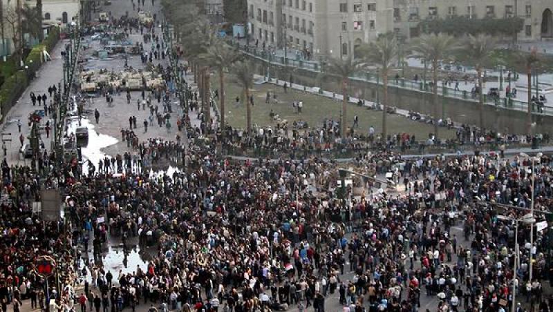 UPDATE! Egipt: Milioane de oameni, in strada. Presedintele Mubarak a anuntat ca nu mai candideaza