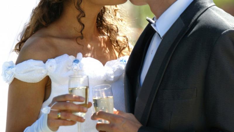 Nunta inedita in SUA: 2 americani s-au casatorit in cadrul unui maraton