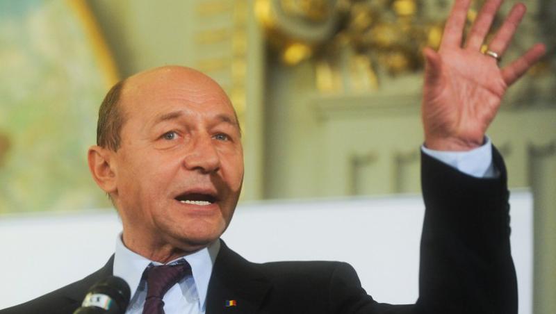 Basescu le-a cerut PDL-istilor sa aprobe trimiterea in justitie a dosarului lui Dan Pasat