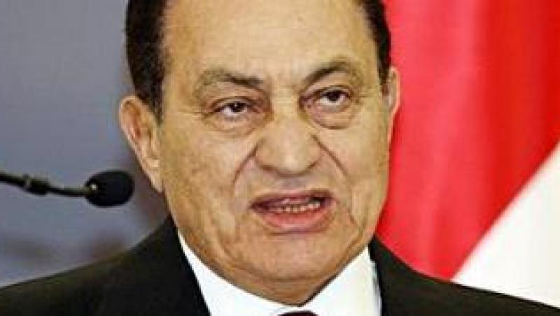 Hosni Mubarak nu demisioneaza. Presedintele egiptean si-a delegat toate atributiile vicelui Suleiman