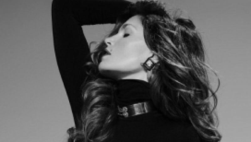 FOTO! Cindy Crawford, seducatoare in ultimul pictorial