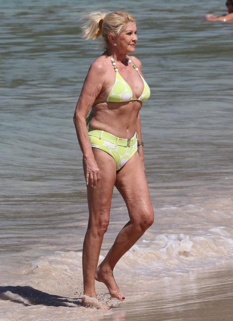 FOTO! Ivana Trump, in bikini la 62 de ani