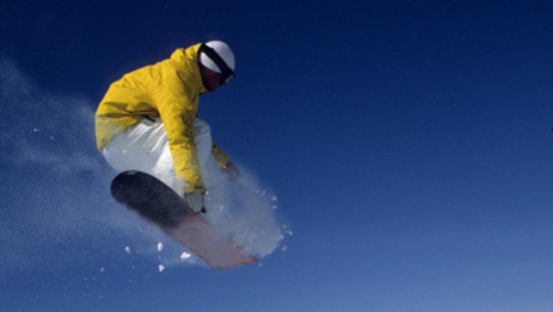 Mountain Dew invita publicul la un concurs spectaculos de snowboarding
