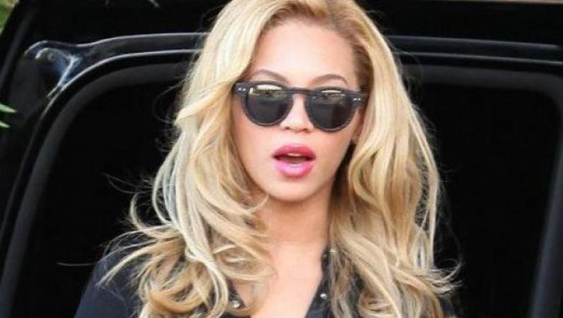 Vezi cum arata Beyonce mai blonda ca niciodata!