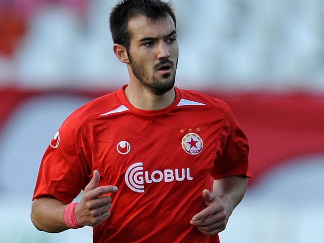 Rapid l-a transferat pe bulgarul Pavel Vidanov