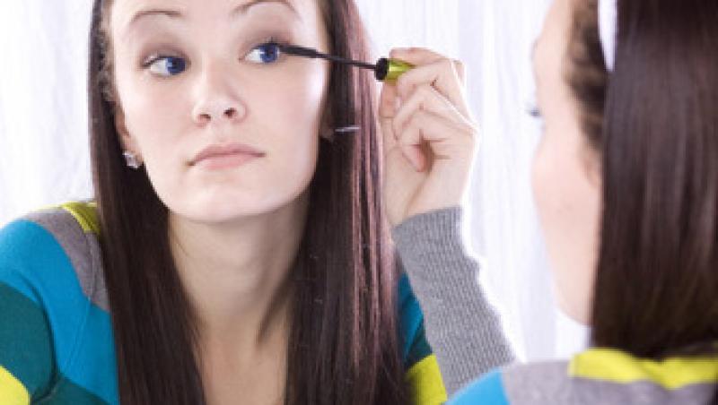 Frumusetea la adolescente:greseli de stil care te imbatranesc