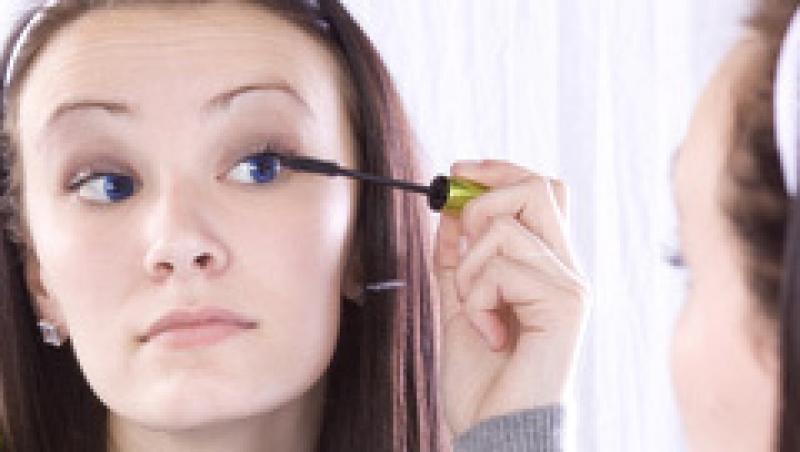 Frumusetea la adolescente:greseli de stil care te imbatranesc