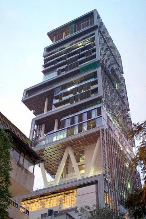 FOTO! Cea mai scumpa casa din lume: Antilla Mumbai