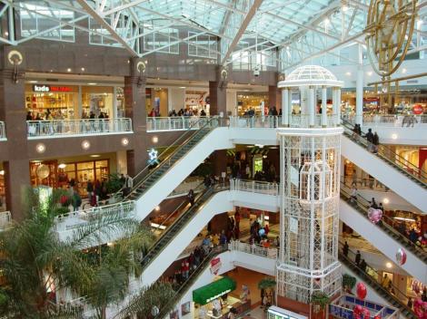 Pe scurt despre istoria mall-urilor