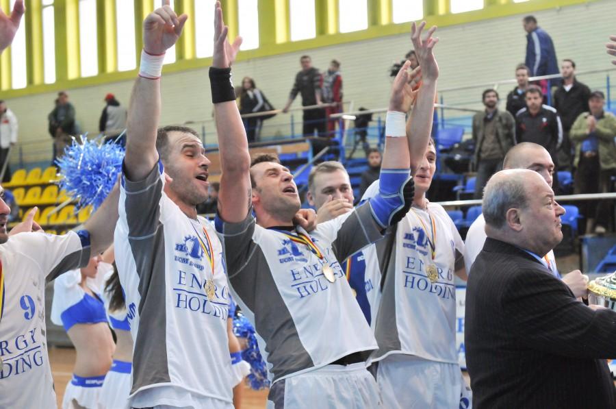 Lovitura pentru handbalul romanesc: UCM Resita s-a desfiintat!