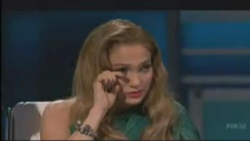 VIDEO! Jennifer Lopez a izbucnit in plans la American Idol