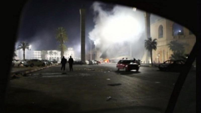 UPDATE! Gaddafi s-a baricadat in capitala. Opozantii au preluat controlul principalelor 3 orase dupa Tripoli