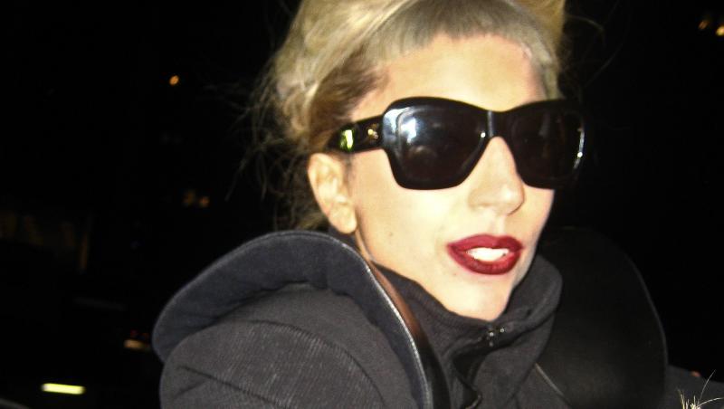 FOTO! Lady Gaga si-a facut breton!