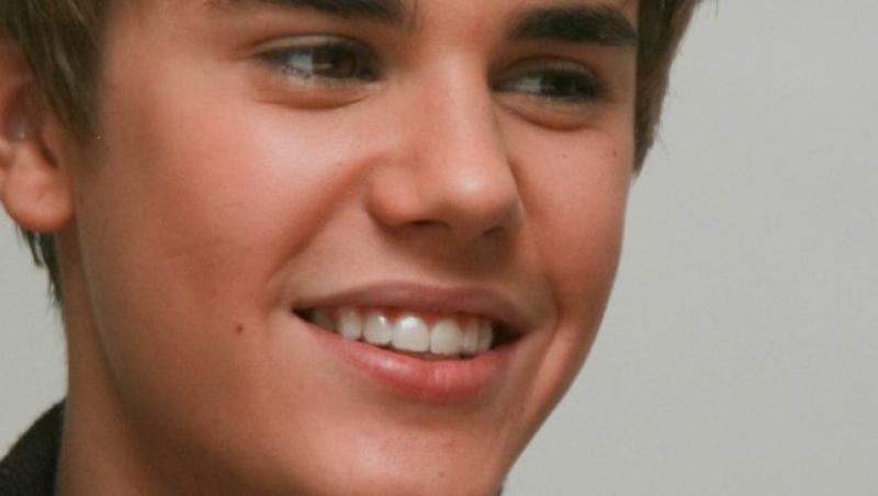 Valoarea suvitelor lui Justin Bieber: 7 mii de dolari si 80 de mii de fani in minus