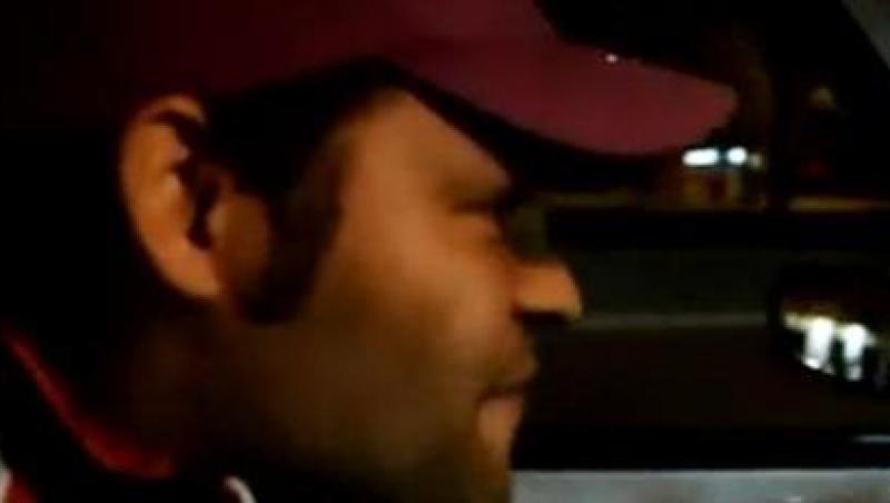 VIDEO! Un taximetrist canta exact ca Michael Jackson!