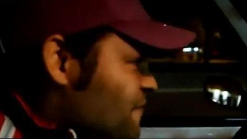 VIDEO! Un taximetrist canta exact ca Michael Jackson!
