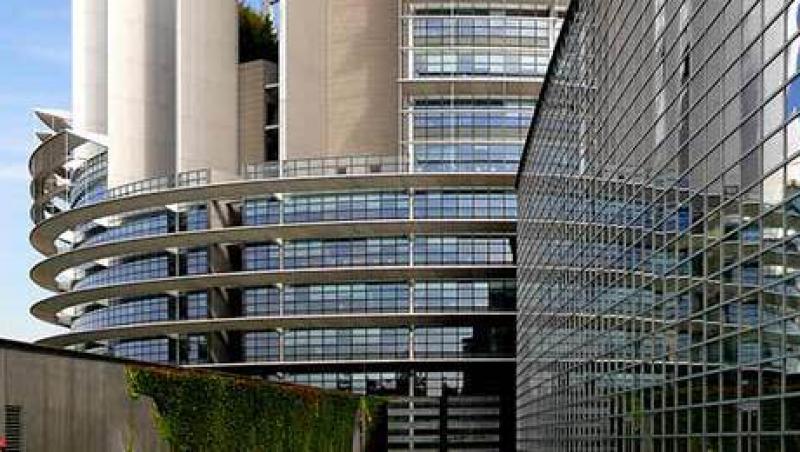 Jaf armat la biroul de corespondenta al Parlamentului European