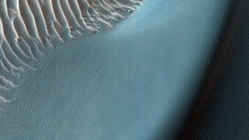Dunele de nisip de pe Marte se misca