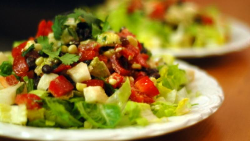 VIDEO! Reteta: salata mexicana