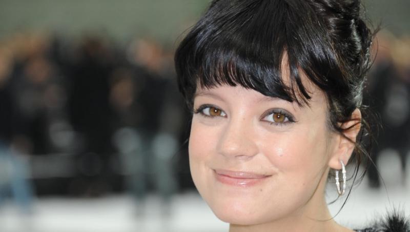 Lily Allen da in judecata un tabloid britanic pentru invadarea intimitatii